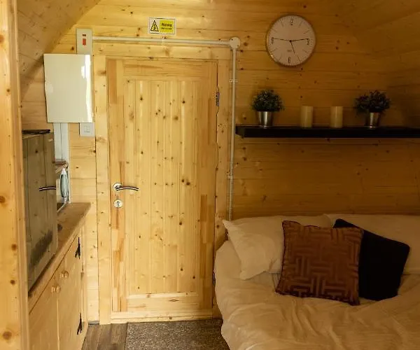 Ivy Hill Glamping Pod * Ennis